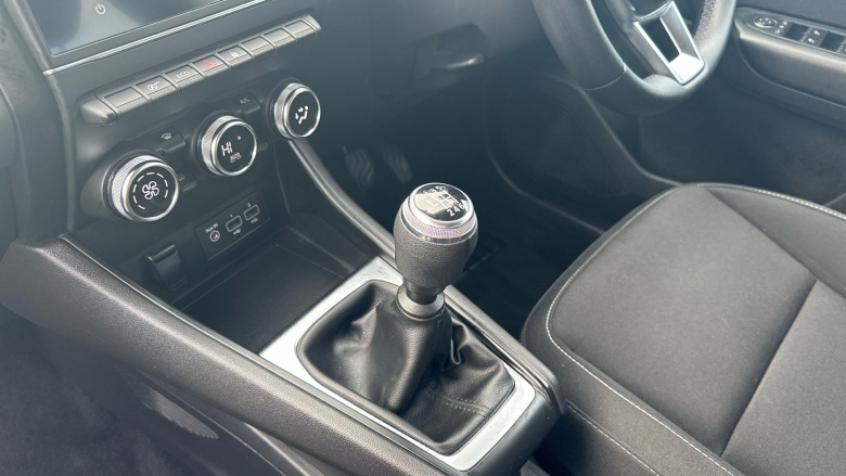 Renault Captur 1.3 TCE 130 Iconic 5dr Petrol Hatchback